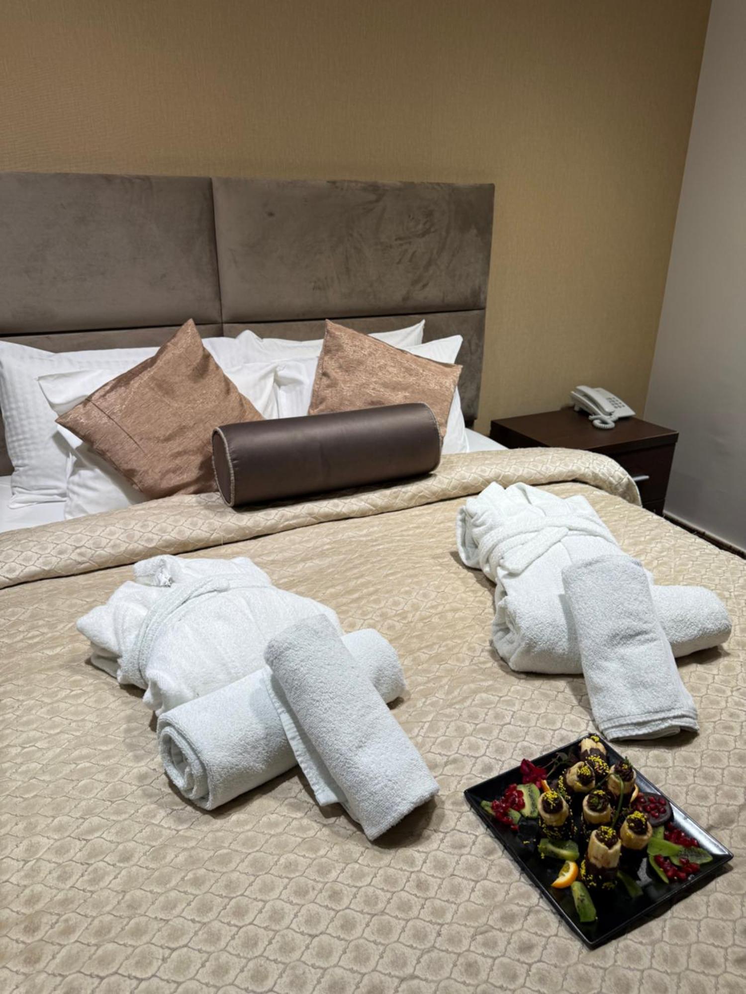 Guest House Panorama Aqualux With Free Parking Νόβι Σαντ Εξωτερικό φωτογραφία