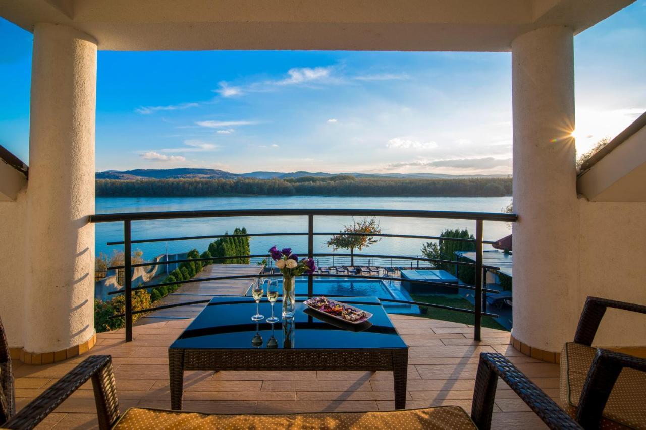 Guest House Panorama Aqualux With Free Parking Νόβι Σαντ Εξωτερικό φωτογραφία